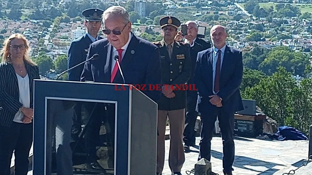 Aniversario de Tandil: "La ciudad es muy fuerte y ha salido de otras crisis", dijo Lunghi